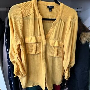 a.n.a Women's Button Down Yellow Shirt